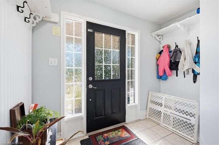 Property Photo:  171 Sims Estate Drive  ON N2A 0A6 