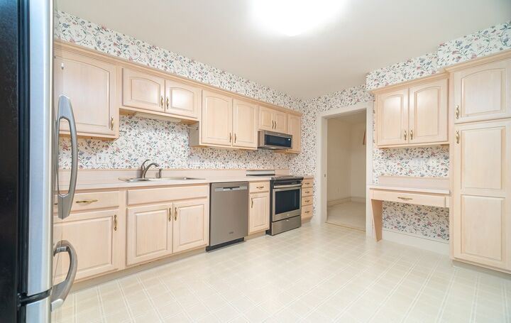 Property Photo:  35 Tabor Crossing 209  MA 01106 