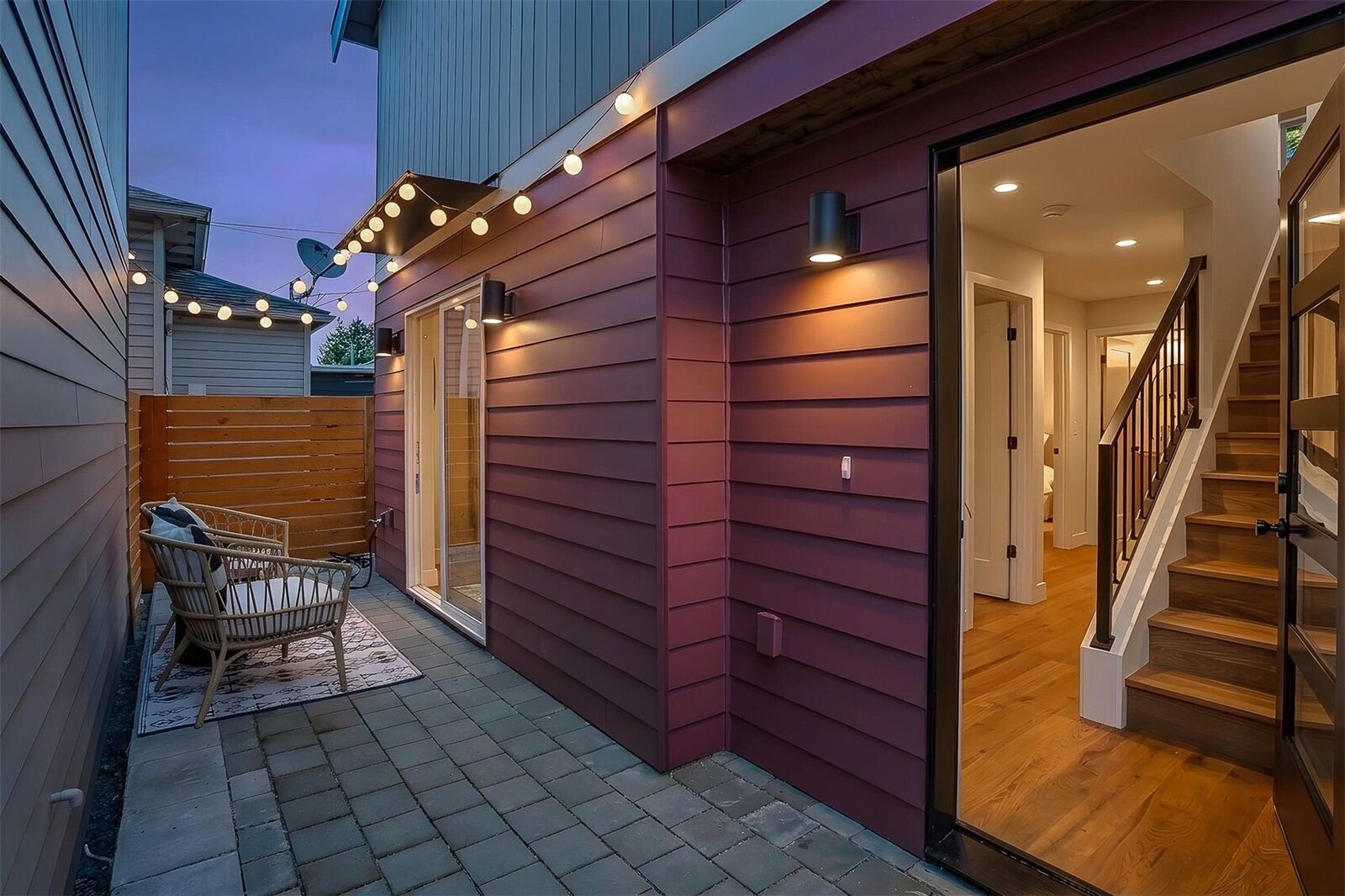 Property Photo: 2412 Queen Ann Avenue N WA 98109