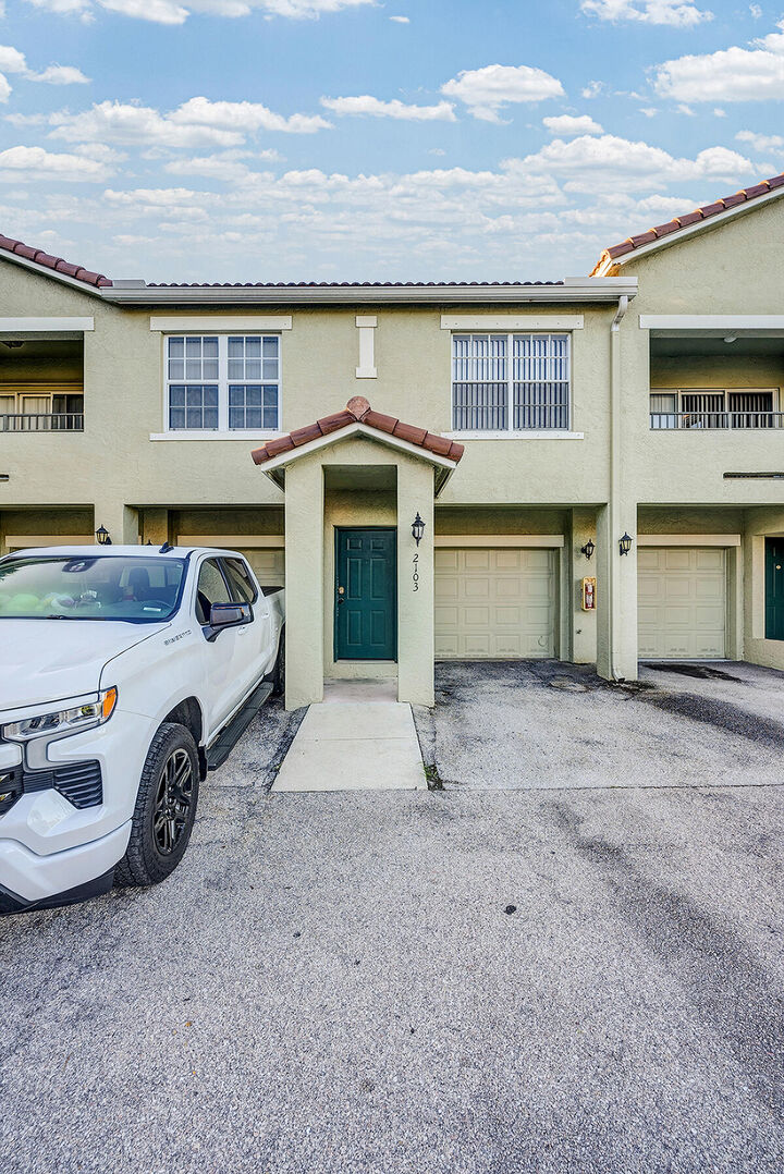 Property Photo:  2103 Belmont Place  FL 33436 