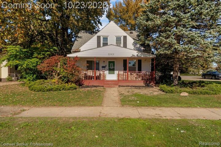Property Photo:  32416 John Hauk Street  MI 48135 