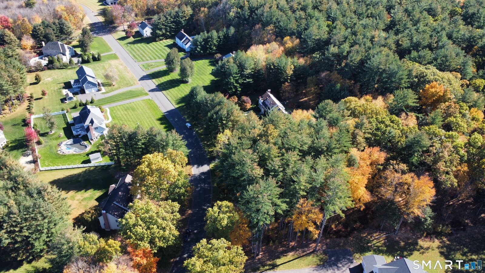 Property Photo: 27 Brighton Drive CT 06026