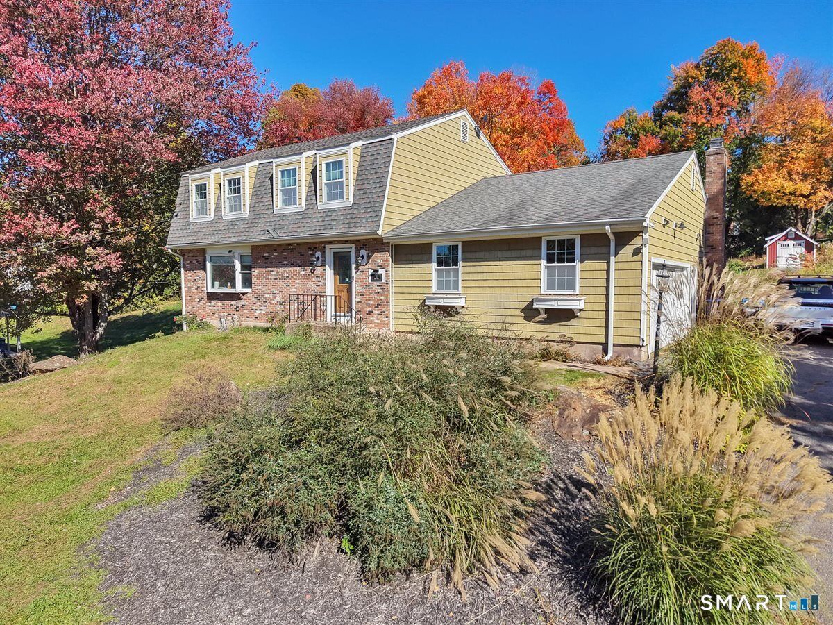 Property Photo:  11 Kent Drive  CT 06042 