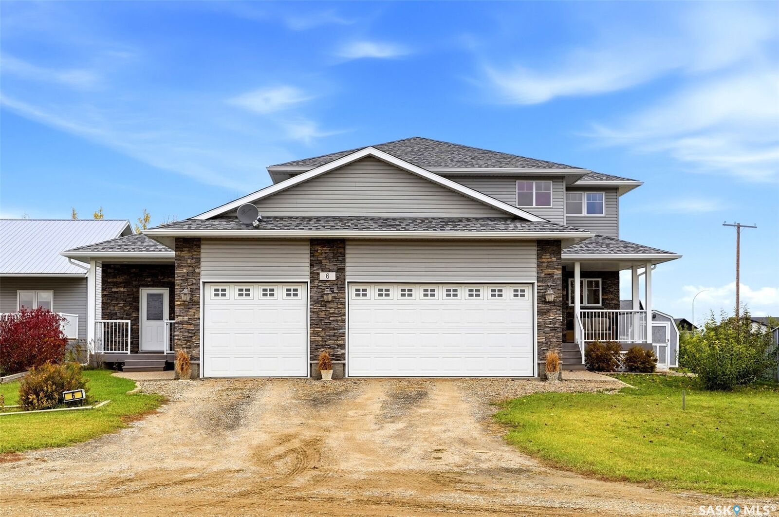 Property Photo:  6 Maria Way  SK S0G 2T0 