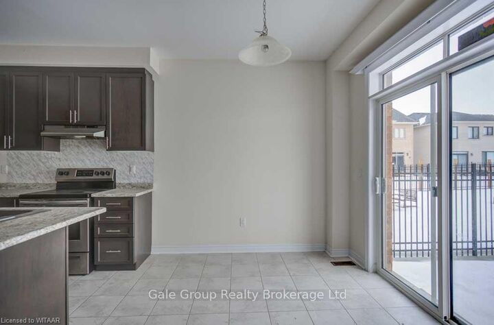 Property Photo:  120 Chandler Terrace N/A  ON N4T 0L4 