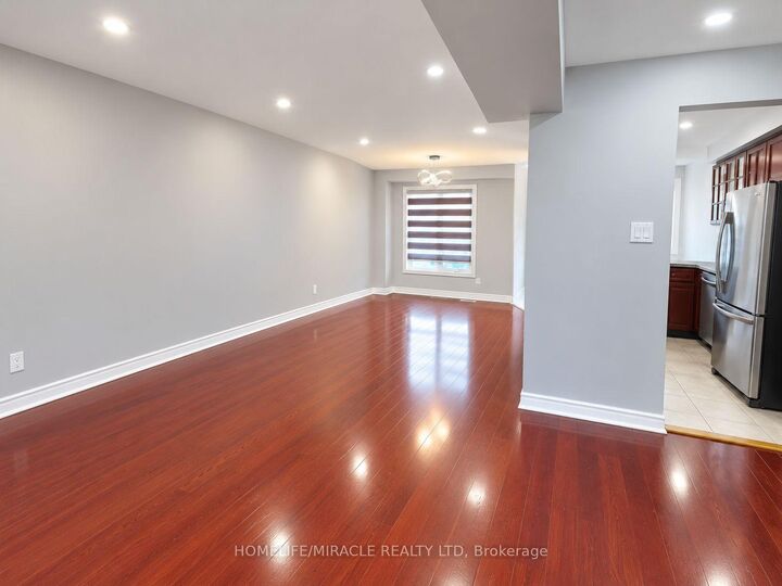 Property Photo:  32 Copeland Road  ON L6Y 2S6 