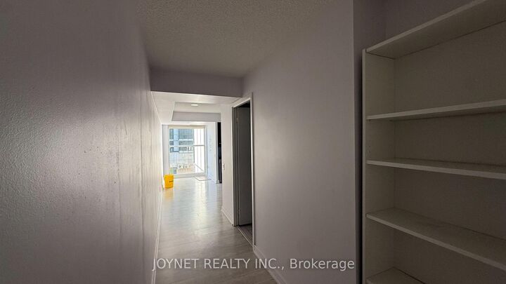 Property Photo:  29 Singer Court 305  ON M2K 0B3 