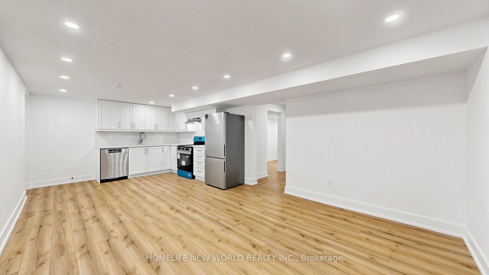 Property Photo:  29 Charnwood Place 1 Bedroom-Basement  ON L3T 5H2 