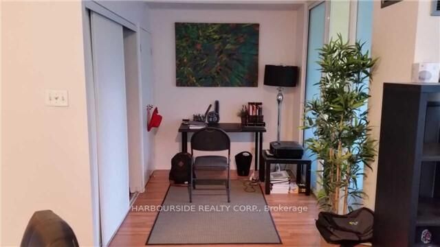 Property Photo:  10 Queens Quay Street W 2506  ON M5J 2R9 