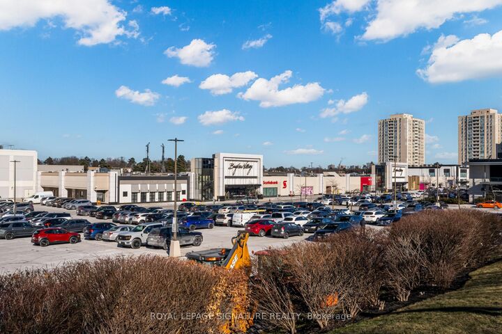 Property Photo: 2885 Bayview Avenue 239 ON M2K 0A3