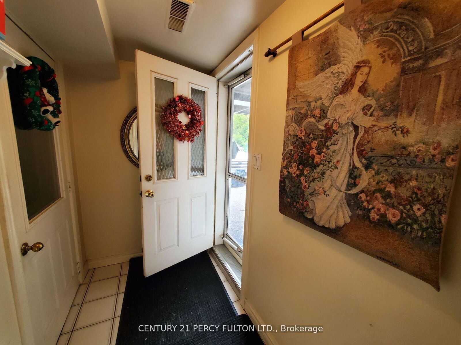 Property Photo:  36 St. Paschal Court  ON M2M 4A5 