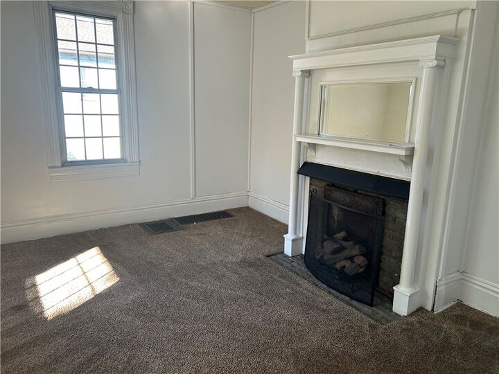 Property Photo:  232 E Apple St  PA 15425 