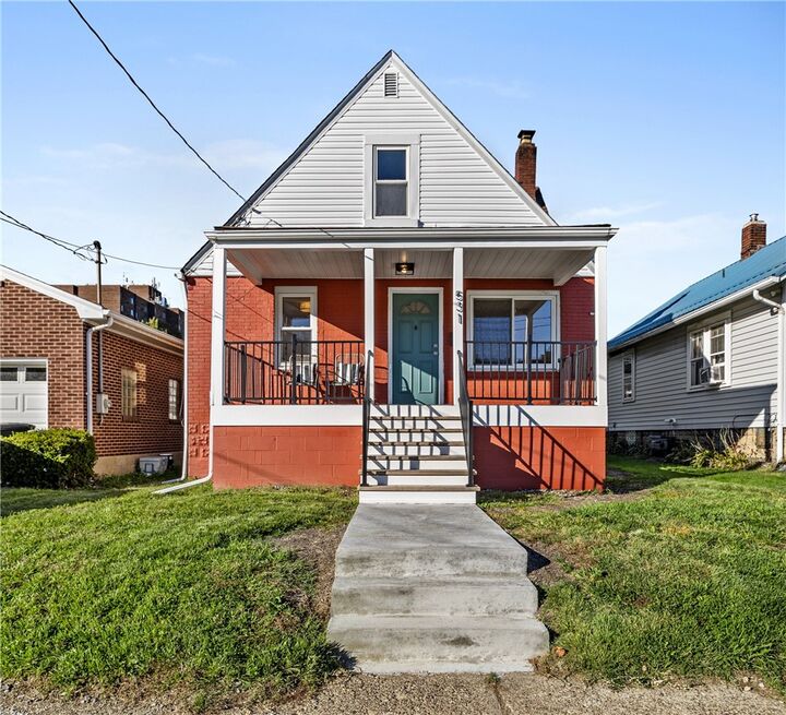 Property Photo:  531 Grant St  PA 15144 