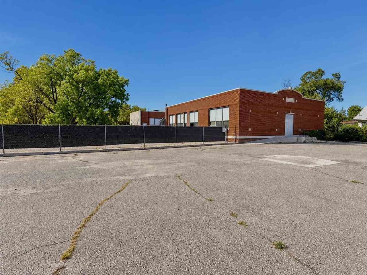 Property Photo: 344 S Elm OK 74601