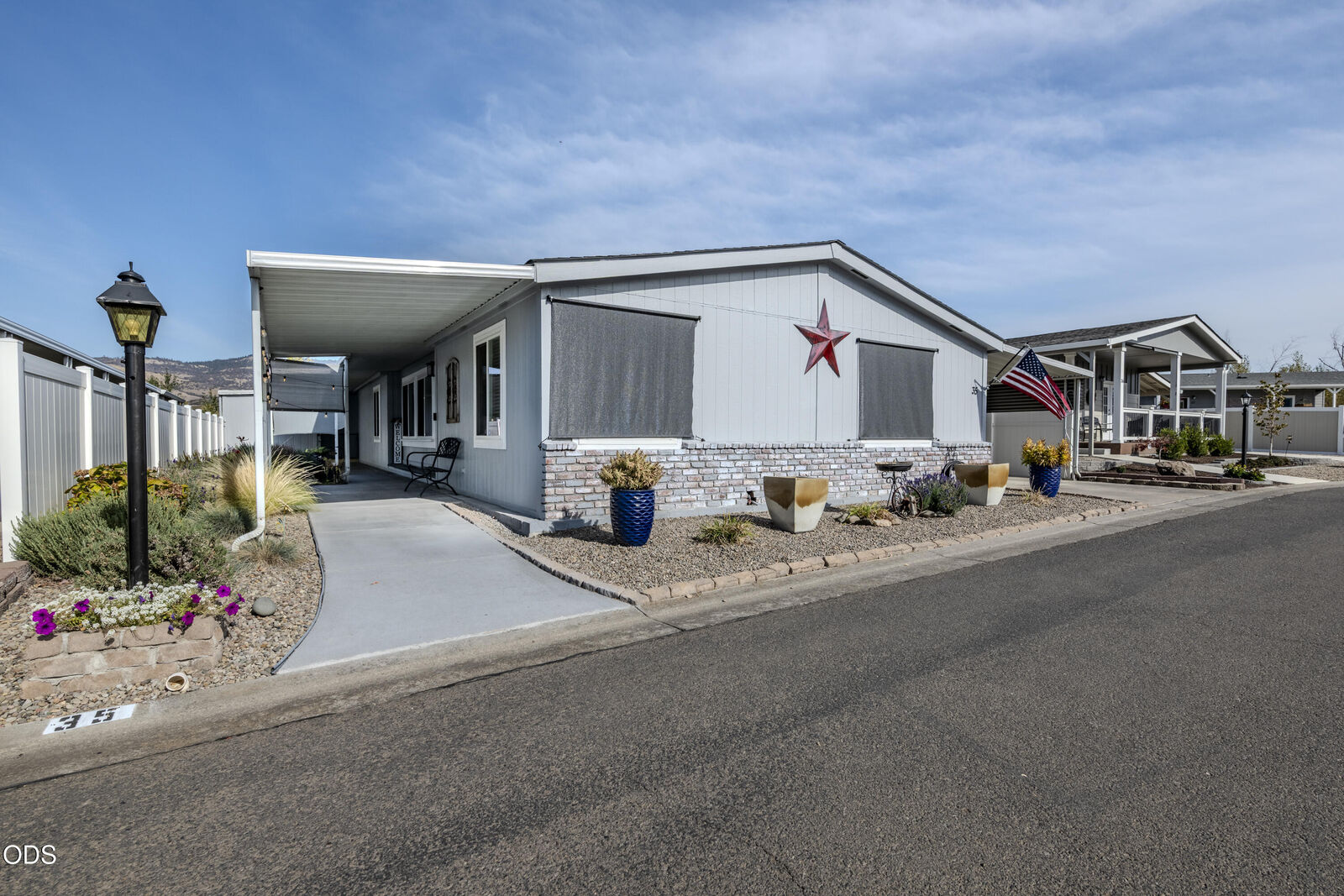 Property Photo: 333 Mountain View Drive Unit 35 OR 97540