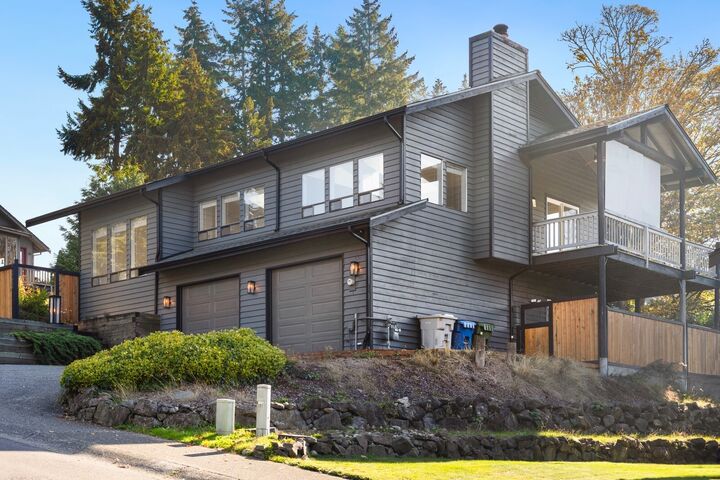 Property Photo: 27835 38th Place S WA 98001