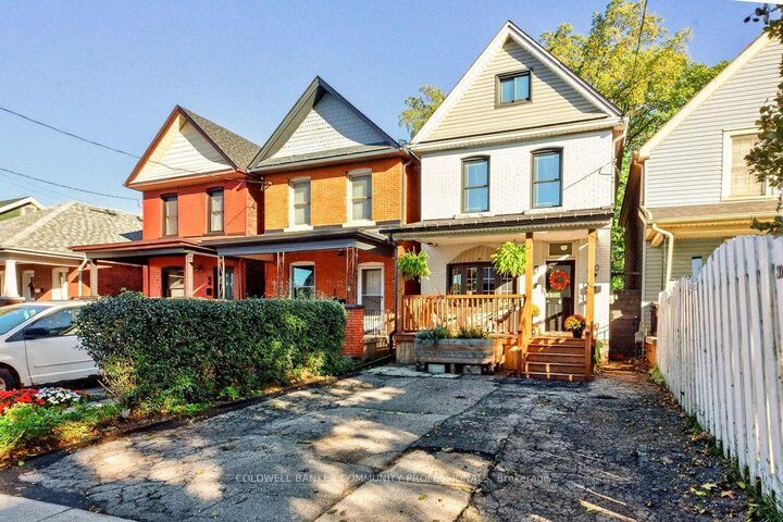 Property Photo:  20 Belview Avenue  ON L8L 7K5 