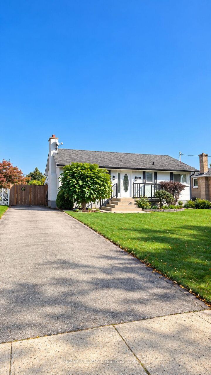 Property Photo: 222 Starlight Avenue ON N5W 4X9