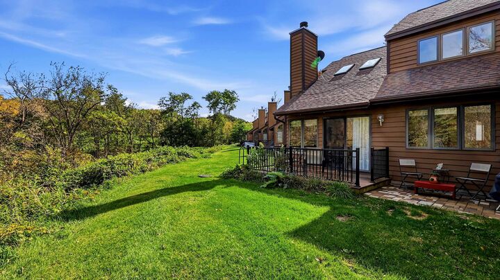 Property Photo:  9 Creekwood Lane  IL 61036 