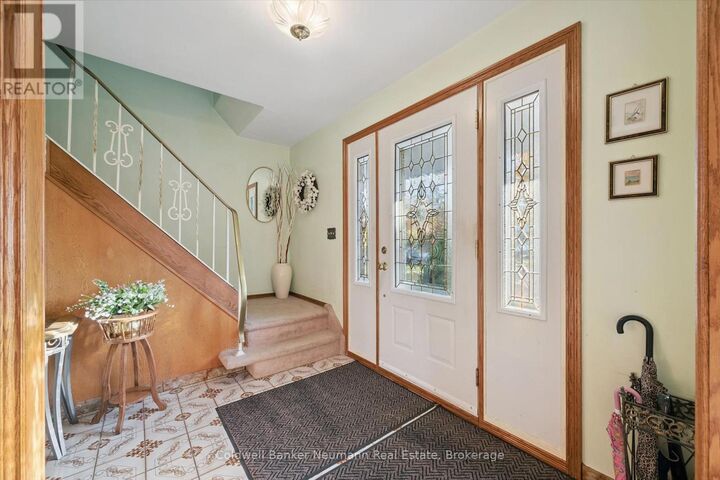 Property Photo: 48 Westminster Avenue ON N1E 4C1