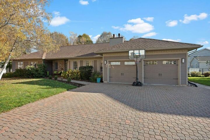 Property Photo:  18 Countryclub  NB E1B 4P8 
