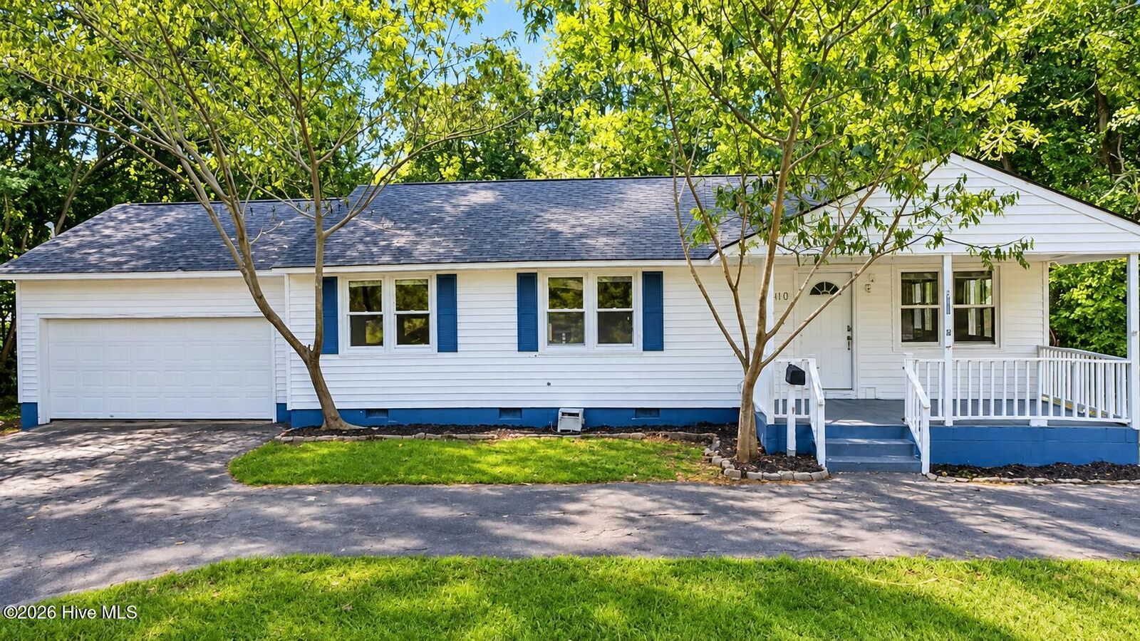 Property Photo:  510 Jarman Street  NC 28540 