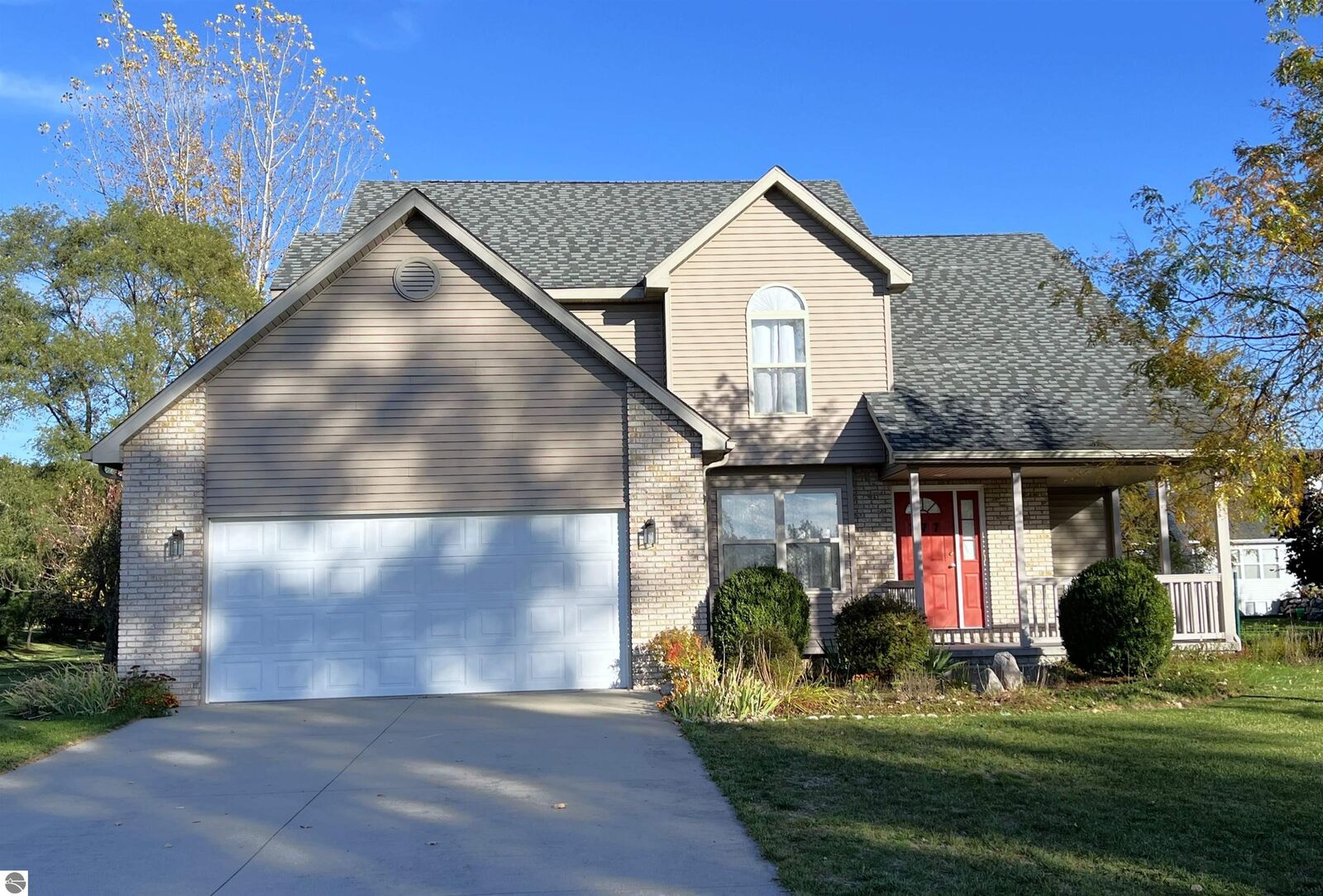 Property Photo:  777 Deer Run Drive  MI 48858 