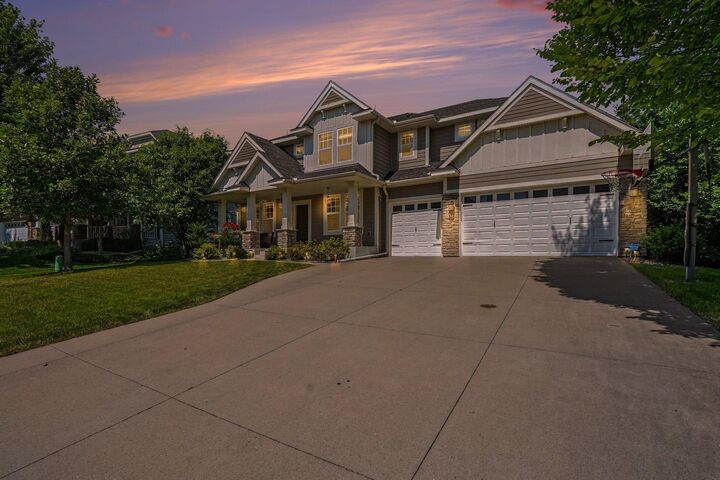 Property Photo: 5310 Black Oaks Lane N MN 55446