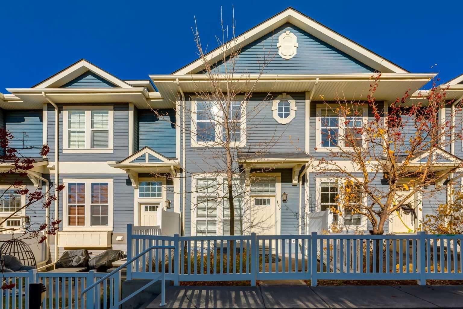 Property Photo:  125 Auburn Bay Common SE  AB T3M 0M5 
