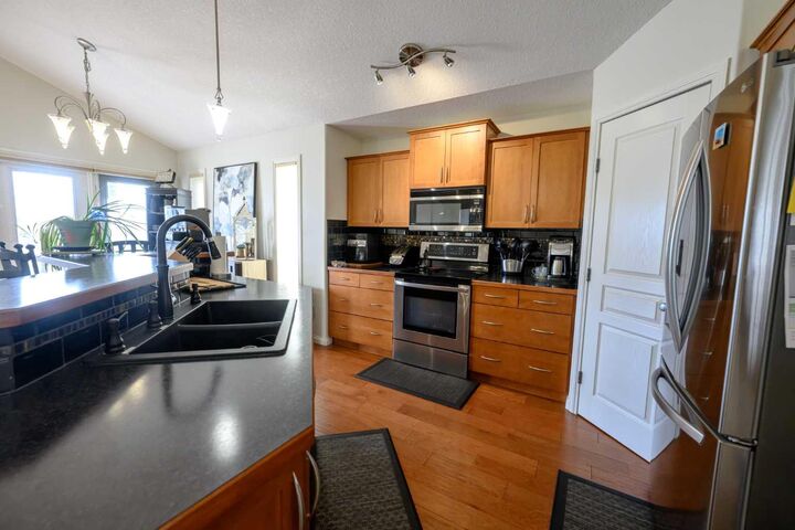 Property Photo:  13017 89 Street  AB T8X 1V9 