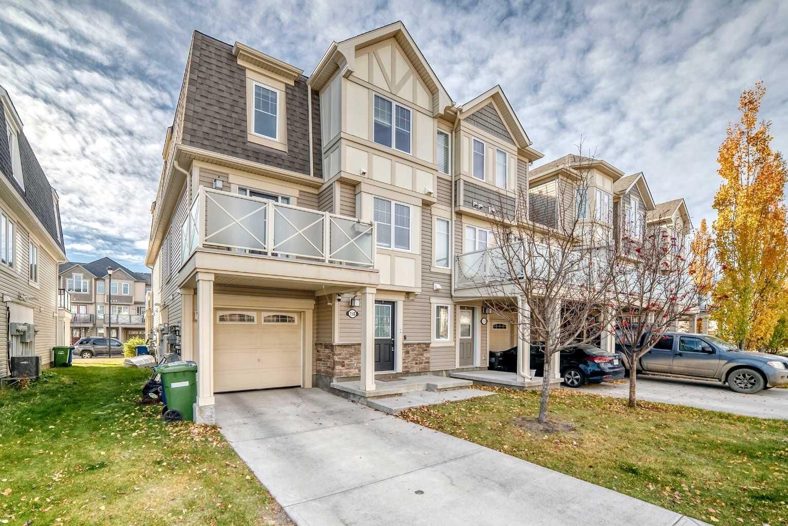 Property Photo:  158 Windstone Mews SW  AB T4B 3X4 