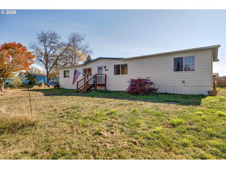 Property Photo:  26333 S Laurel Rd  OR 97013 