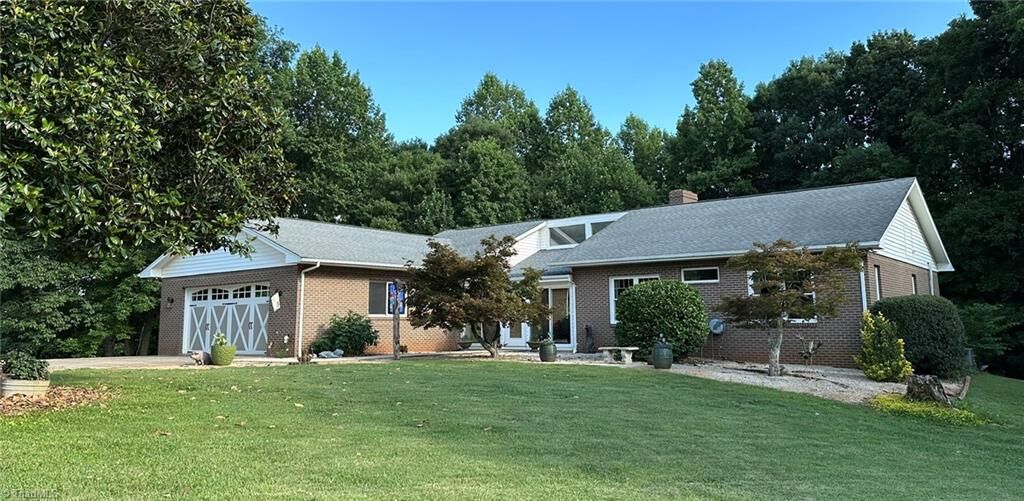 Property Photo:  418 Cristi Lane  NC 27017 