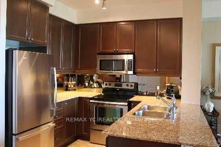 Property Photo: 10 Bloorview Place 718 ON M2J 0B1