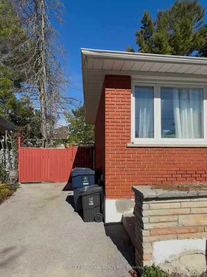 Property Photo: 84 Melchior Drive ON M1E 3W5
