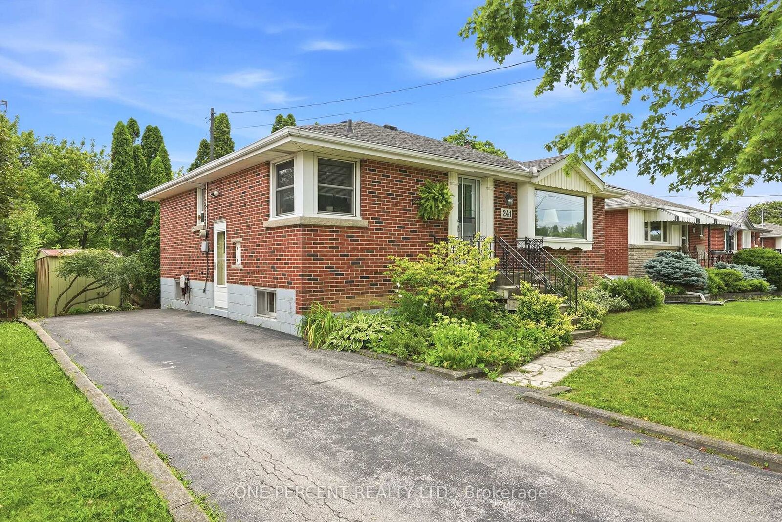 Property Photo: 241 East 44th Street ON L8T 3H7