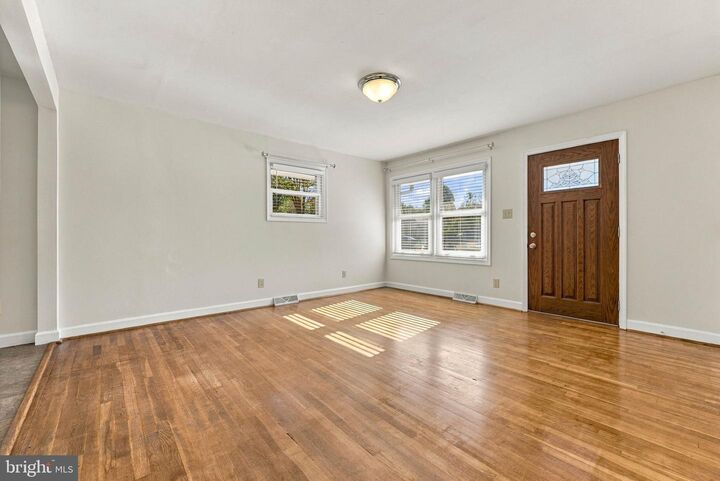 Property Photo:  236 Lesco Boulevard  VA 22701 