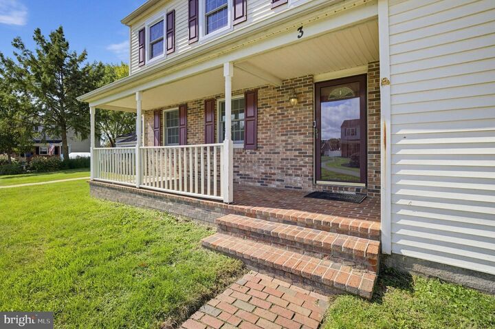 Property Photo:  3 Constance Court  DE 19701 