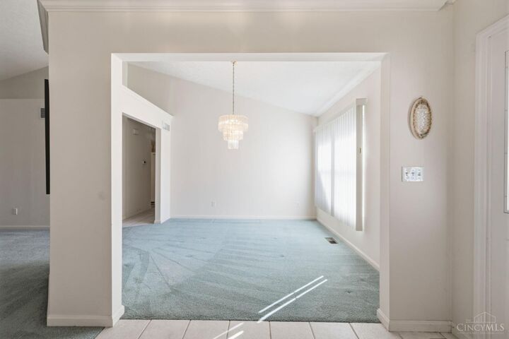 Property Photo:  105 Old Carriage Court  OH 45050 