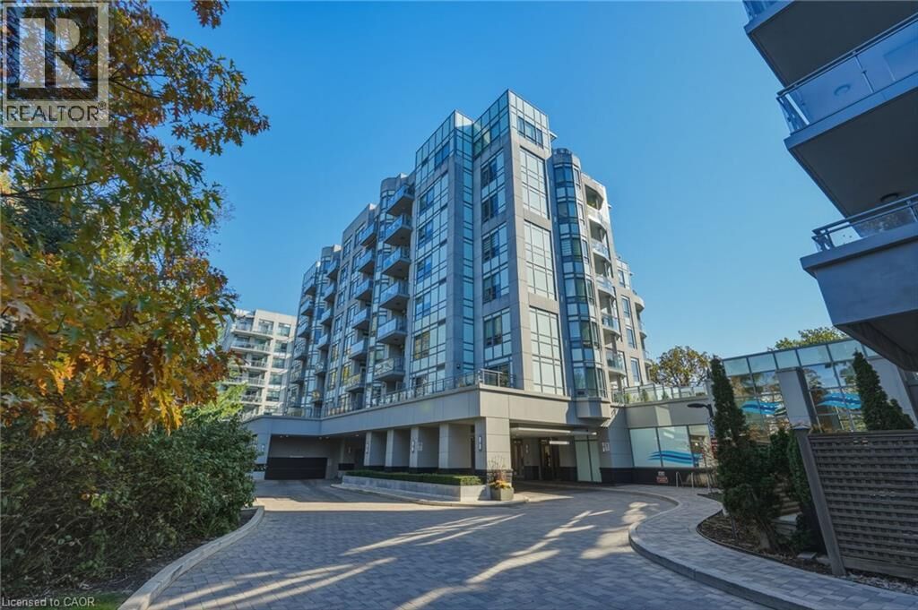 Property Photo: 3500 Lakeshore Road West 711 ON L6L 0B4