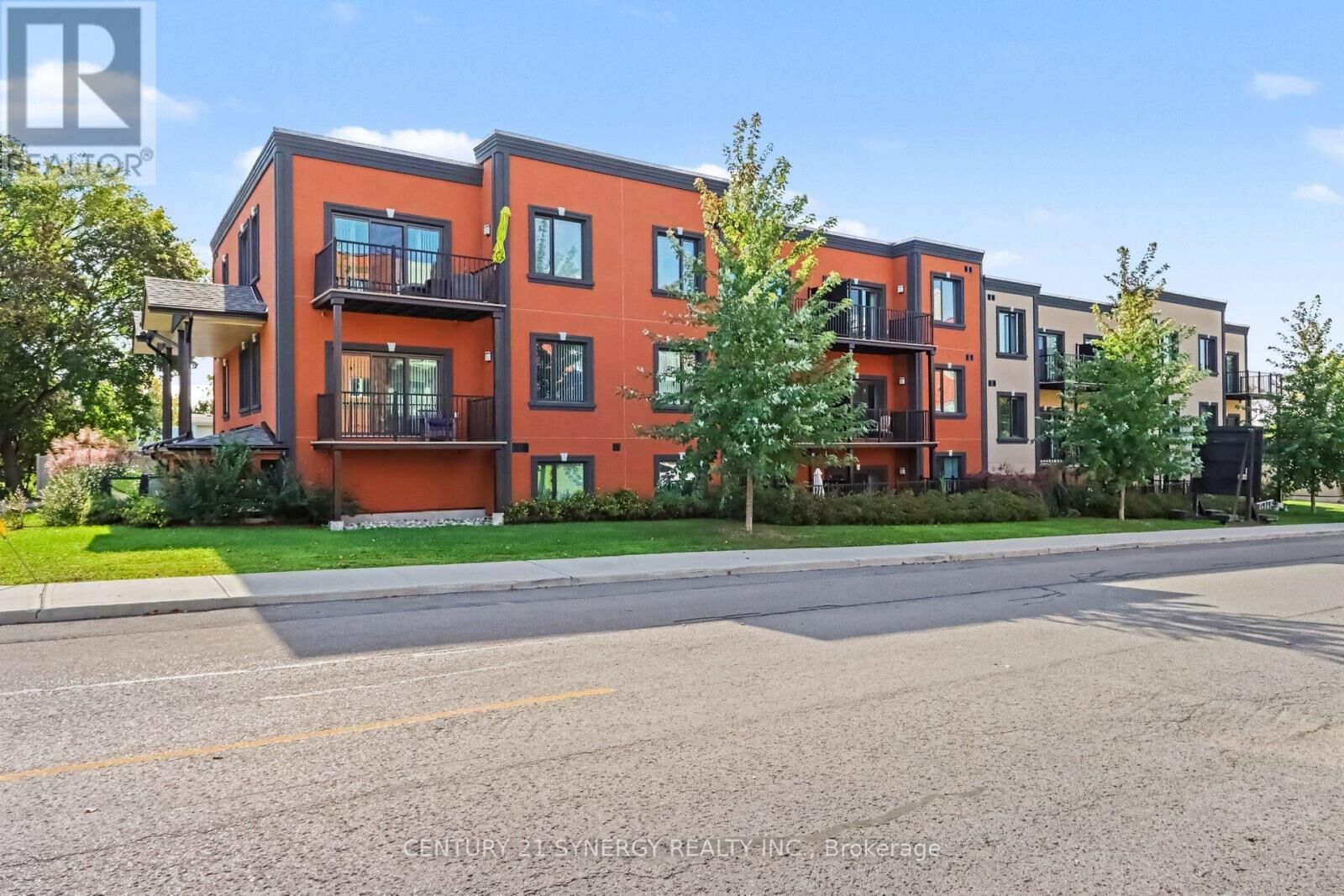 Property Photo:  40 McGill Street South 3E  ON K7A 0C5 