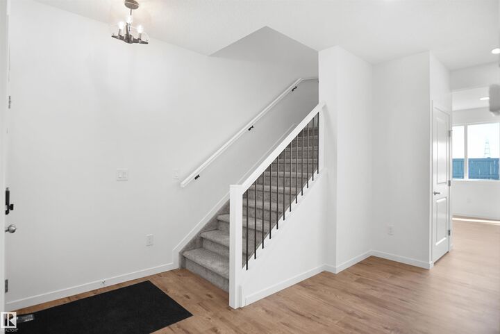 Property Photo: 3336 Granville Drive NW AB T5T 7Z3