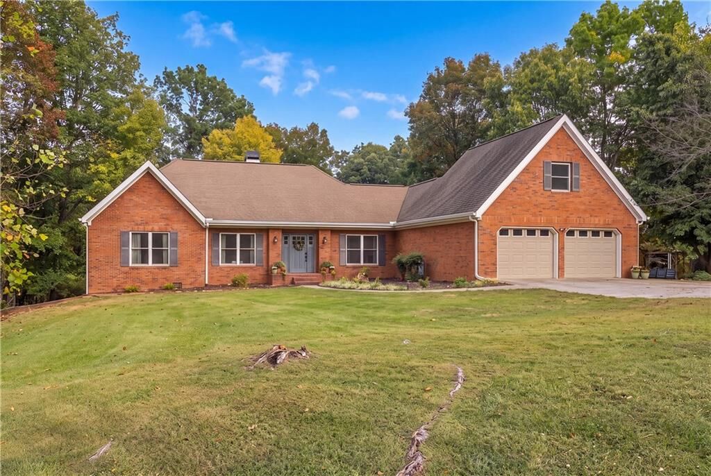 Property Photo: 341 Cowart Mountain Road GA 30143