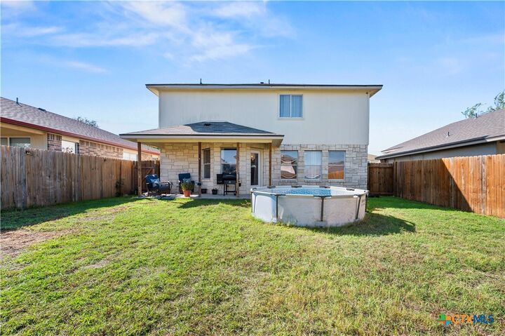 Property Photo: 5201 Donegal Bay Court TX 76549