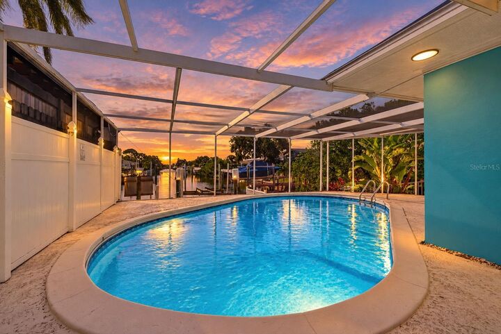 Property Photo:  4643 Bay Crest Drive  FL 33615 