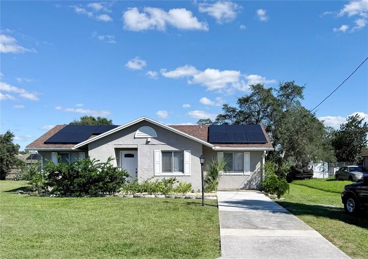 Property Photo:  713 Goldcoast Drive  FL 32725 