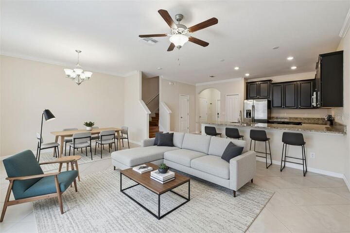 Property Photo: 6404 Torrington Circle FL 33811