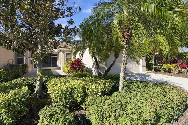 Property Photo: 8216 Ashford Falls Court FL 34243