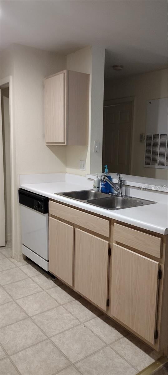 Property Photo: 5459 Vineland Road 4206 FL 32811