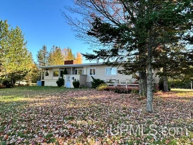 Property Photo:  41261 Half Moon Beach Road  MI 49916 